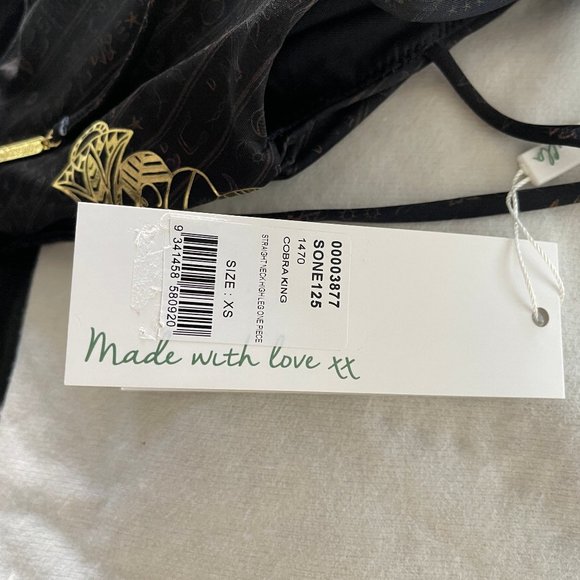 Auc CAMILLA COBRA KING STRAIGHT NECK HIGH LEG ONE PIECE - Picture 16 of 16